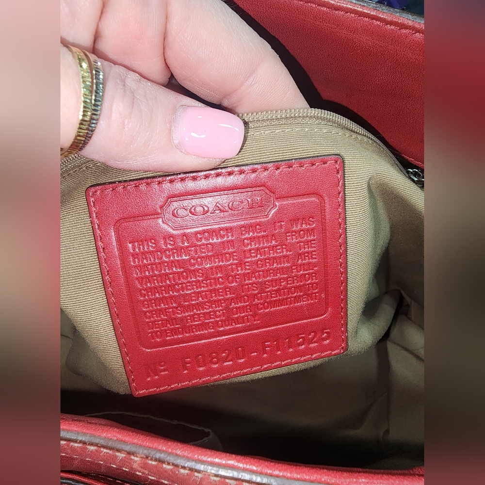 Coach RED Leather Gallery East West Tote Purse Turnlock Bag Vintage f0820-f11525 - Picture 12 of 13